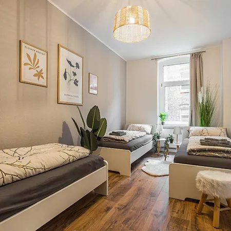 1g Lv 6-zimmer-apartment Hbf Halle * Halle (Saale)