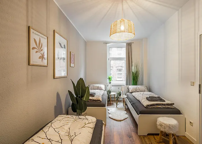 Appartement 1g Lv 6-zimmer-apartment Hbf Halle