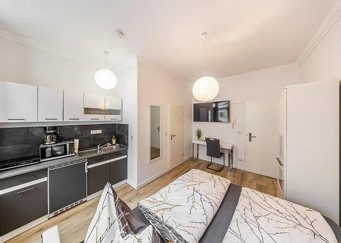 Appartement 1g Lv 6-zimmer-apartment Hbf Halle *