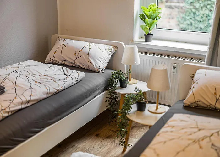 1g Lv 6-zimmer-apartment Hbf Halle Appartement Halle (Saale)