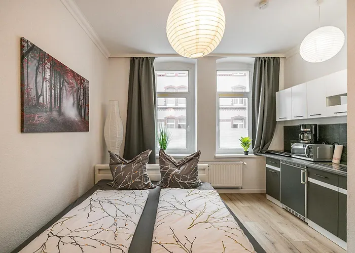 1g Lv 6-zimmer-apartment Hbf Halle * Halle (Saale)