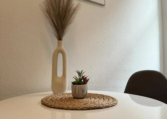 1g Lv 6-zimmer-apartment Hbf Halle Halle (Saale)